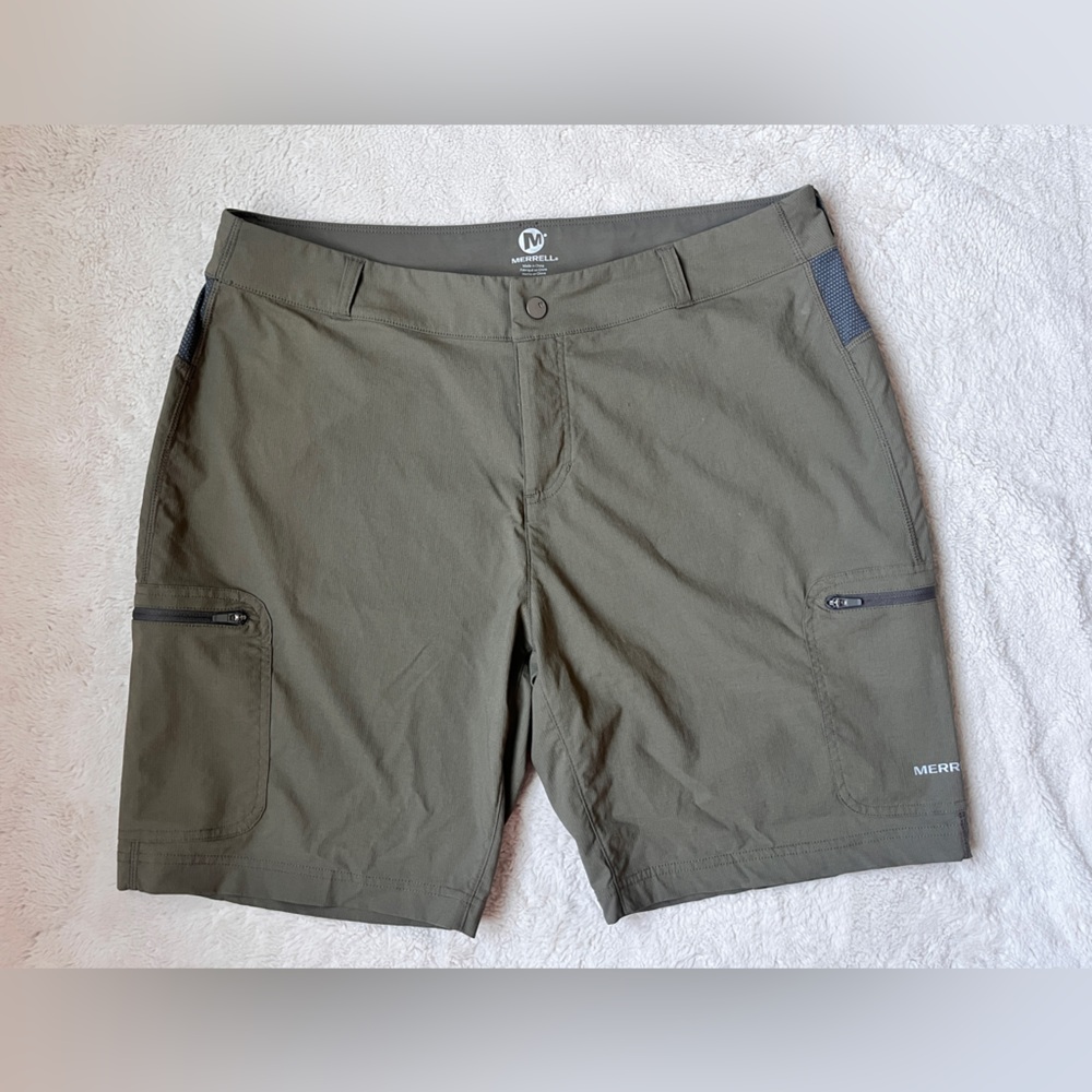 Merrell Green Cargo Shorts Outdoor-Ready Design Women Size 14
